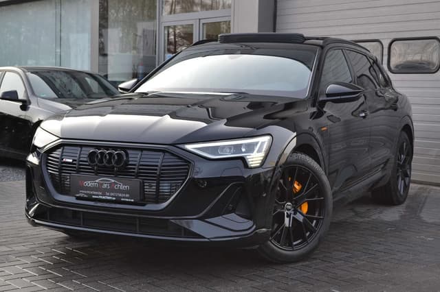 Audi Q8 e-tron Q8 E-Tron 50 "Black Edition"
